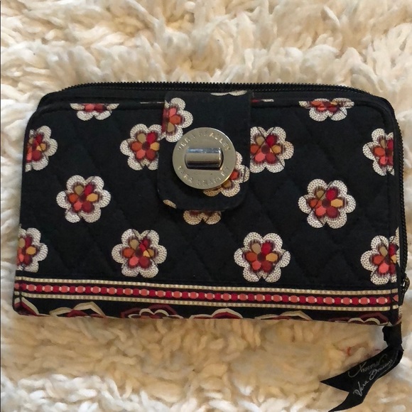 Vera Bradley Handbags - Vera Bradley wallet